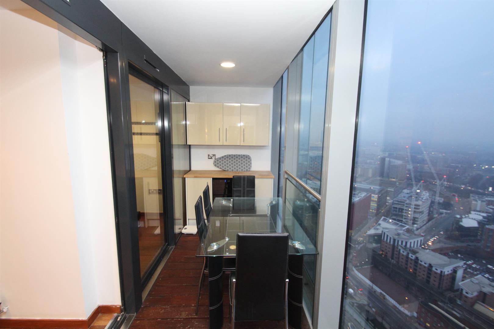 beetham tower (19).JPG